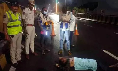 बालानगर फ्लाईओवर पर डीसीएम ने पुलिस को टक्कर मारी, एसआई गंभीर रूप से घायल