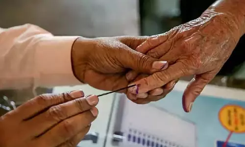 आयोग अपंजीकृत पार्टियों के नाम हटाना चाहता है
