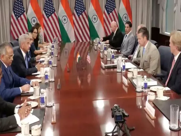 जयशंकर ने अमेरिकी रक्षा सचिव के साथ पेंटागन बैठक के दौरान India-US रक्षा संबंधों को सबसे महत्वपूर्ण बताया जयशंकर ने अमेरिकी रक्षा सचिव के साथ पेंटागन बैठक के दौरान India-US रक्षा संबंधों को सबसे महत्वपूर्ण बताया