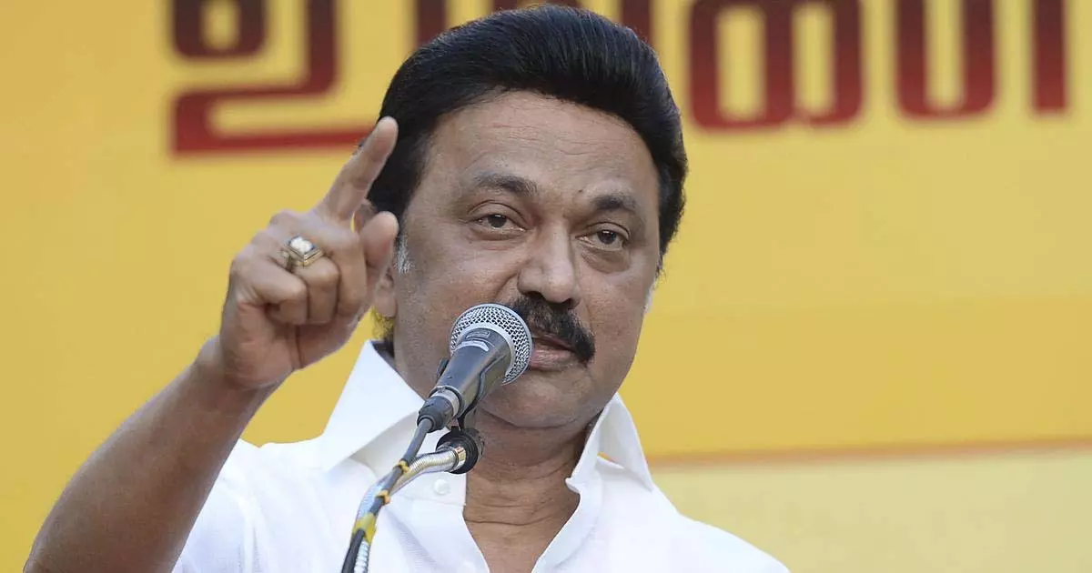 मछुआरों और नावों को रिहा करने के लिए कार्रवाई की जरूरत: CM का केंद्र सरकार को पत्र मछुआरों और नावों को रिहा करने के लिए कार्रवाई की जरूरत: CM का केंद्र सरकार को पत्र