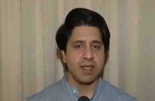 Poonawalla ने सिक्किम को पड़ोसी देश कहने पर अजय कुमार की आलोचना की Poonawalla ने सिक्किम को पड़ोसी देश कहने पर अजय कुमार की आलोचना की