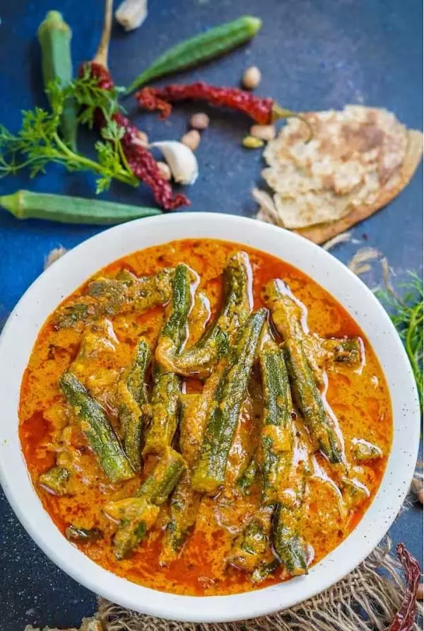 Recipe: घर पर झटपट बनाएं स्वादिष्ट दही भिंडी Recipe: घर पर झटपट बनाएं स्वादिष्ट दही भिंडी