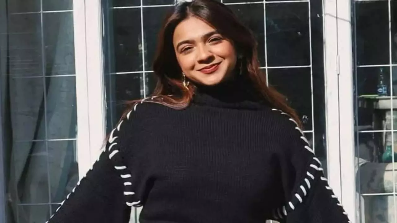 इंडियाज गॉट लेटेंट विवाद से पहले द ट्रेटर्स की शूटिंग पर अपूर्व मुखीजा इंडियाज गॉट लेटेंट विवाद से पहले द ट्रेटर्स की शूटिंग पर अपूर्व मुखीजा