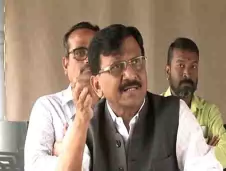 राउत का सुझाव: मोदी बनें ‘टूरिज्म एम्बेसडर’ राउत का सुझाव: मोदी बनें ‘टूरिज्म एम्बेसडर’