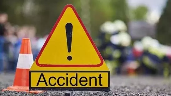 डोड्डाबल्लापुर के पास एसयूवी पलटी, बेंगलुरु के 5 दोस्तों की मौत डोड्डाबल्लापुर के पास एसयूवी पलटी, बेंगलुरु के 5 दोस्तों की मौत