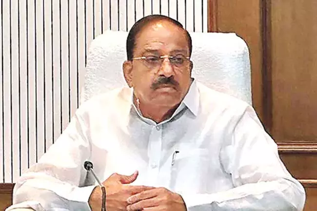 Telangana : मंत्री तुम्माला का केंद्रीय मंत्रियों को पत्र, रासायनिक खाद की आपूर्ति की जाए Telangana : मंत्री तुम्माला का केंद्रीय मंत्रियों को पत्र, रासायनिक खाद की आपूर्ति की जाए