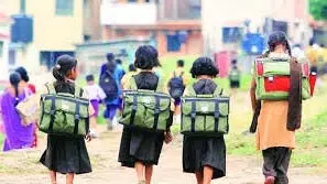 निजी स्कूलों में SC, एसटी छात्रों के लिए 25% सीटें आरक्षित होनी चाहिए: मंत्री अदलुरी लक्ष्मण निजी स्कूलों में SC, एसटी छात्रों के लिए 25% सीटें आरक्षित होनी चाहिए: मंत्री अदलुरी लक्ष्मण