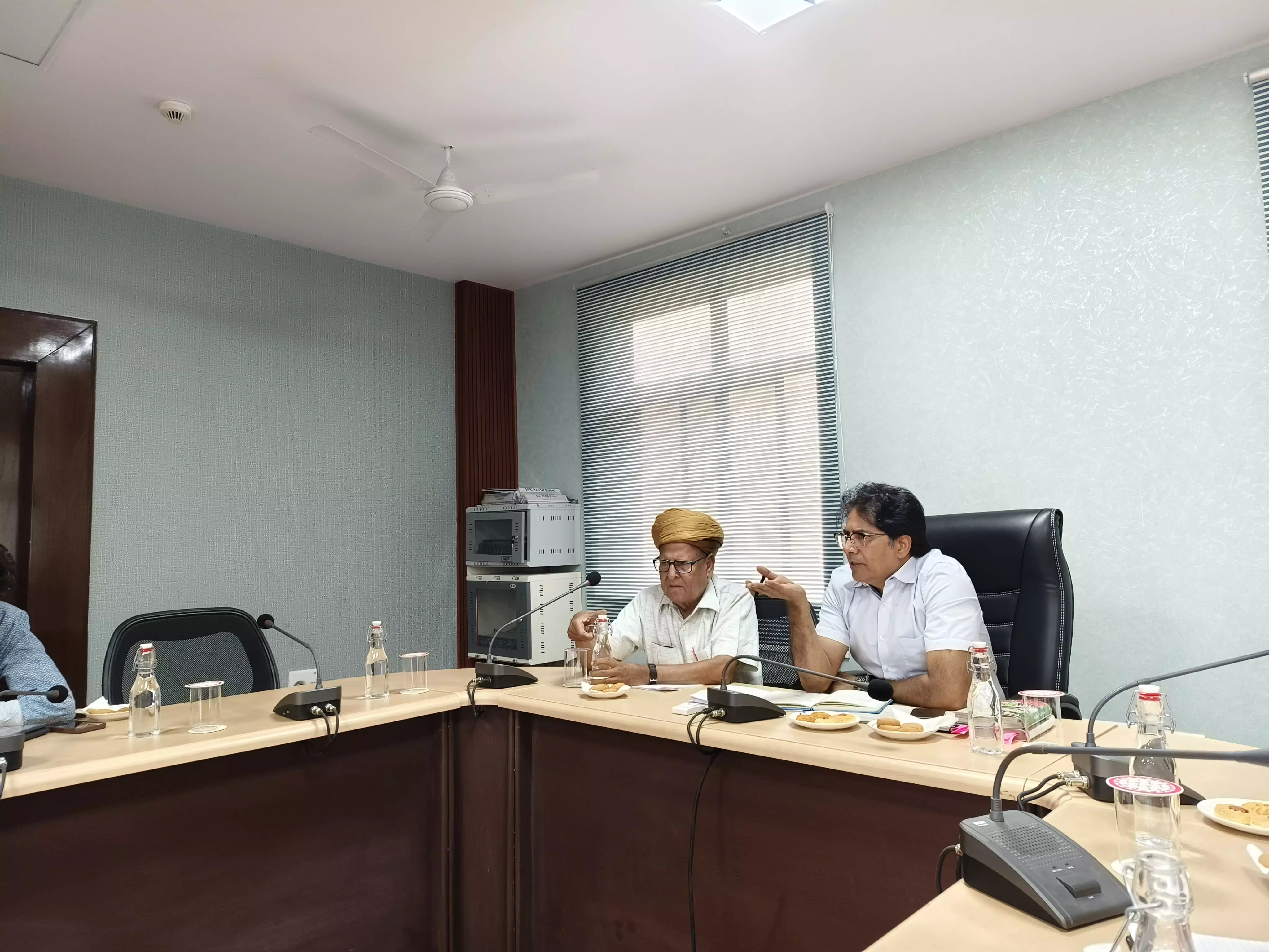 Jaipur : प्रमुख शासन सचिव पर्यटन, कला एवं संस्कृति ने ADMA की समीक्षा की Jaipur : प्रमुख शासन सचिव पर्यटन, कला एवं संस्कृति ने ADMA की समीक्षा की