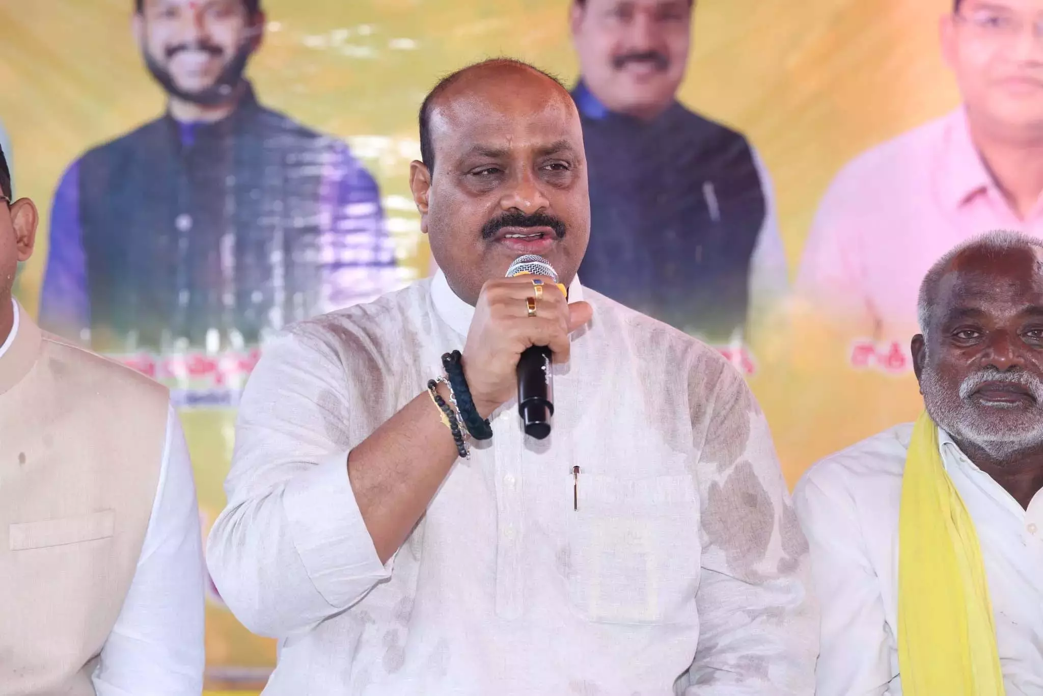 2 महीने में मुलापेटा के लिए पहला जहाज़: Minister Achannaidu 2 महीने में मुलापेटा के लिए पहला जहाज़: Minister Achannaidu