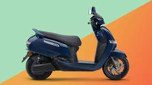 TVS Motor ने लॉन्च किया iQube इलेक्ट्रिक स्कूटर का नया वेरिएंट, जानें प्राइस TVS Motor ने लॉन्च किया iQube इलेक्ट्रिक स्कूटर का नया वेरिएंट, जानें प्राइस