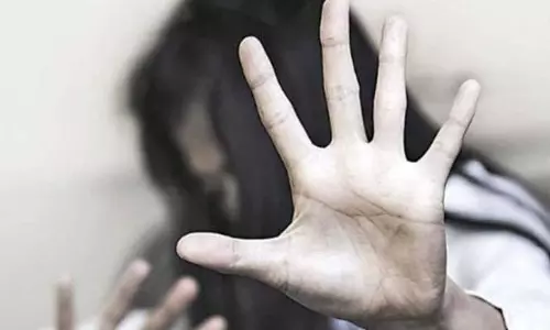 एडमिशन लेने निकली LLB छात्रा के साथ रेप, परिचित युवक पर आरोप एडमिशन लेने निकली LLB छात्रा के साथ रेप, परिचित युवक पर आरोप