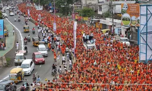 Kanwar Yatra Guidelines: कांवड़ यात्रा के दौरान इन नियमों का जरूर करें पालन, तभी मिलेगा पूरा लाभ