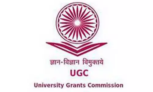 UGC ने IIT-हैदराबाद, NIPER और पांच अन्य को कारण बताओ नोटिस जारी किया UGC ने IIT-हैदराबाद, NIPER और पांच अन्य को कारण बताओ नोटिस जारी किया