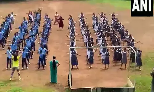 Kerala के स्कूलों में नशा विरोधी अभियान के तहत जुम्बा सत्र शुरू किए गए