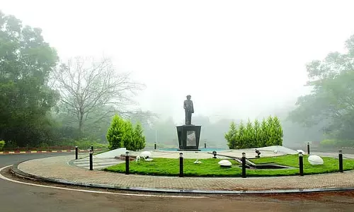 VTU पाठ्यक्रम में वर्तमान शैक्षणिक वर्ष से बदलाव; कुलाधिपति प्रो. विद्याशंकर VTU पाठ्यक्रम में वर्तमान शैक्षणिक वर्ष से बदलाव; कुलाधिपति प्रो. विद्याशंकर