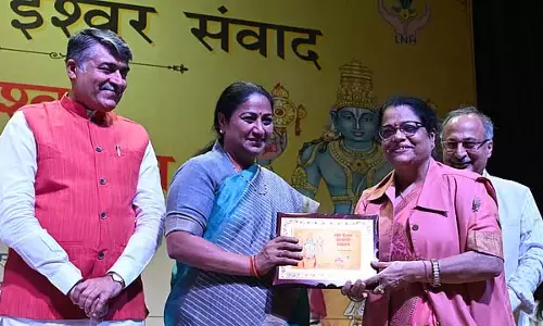 Delhi सीएम रेखा गुप्ता ने डॉक्टरों से मेडिकल हब बनाने सहयोग मांगा Delhi सीएम रेखा गुप्ता ने डॉक्टरों से मेडिकल हब बनाने सहयोग मांगा