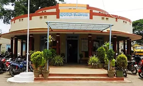 नांदी में कैबिनेट बैठक: क्या विजयपुरा को तालुका मान्यता मिलेगी? नांदी में कैबिनेट बैठक: क्या विजयपुरा को तालुका मान्यता मिलेगी?