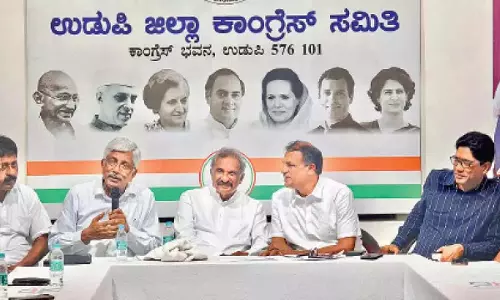कांग्रेस प्रतिनिधिमंडल ने Udupi में बढ़ते सांप्रदायिक तनाव की ओर ध्यान दिलाया कांग्रेस प्रतिनिधिमंडल ने Udupi में बढ़ते सांप्रदायिक तनाव की ओर ध्यान दिलाया