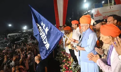 एलजी ने अमरनाथ यात्रा 2025 के पहले जत्थे को रवाना किया, शुभकामनाएं दीं
