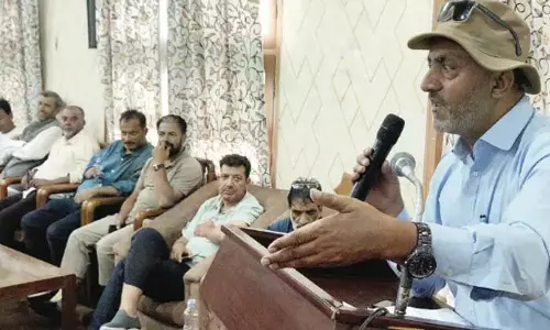 JKCCC ने दो सेवानिवृत्त सीईओ के लिए विदाई समारोह आयोजित किया