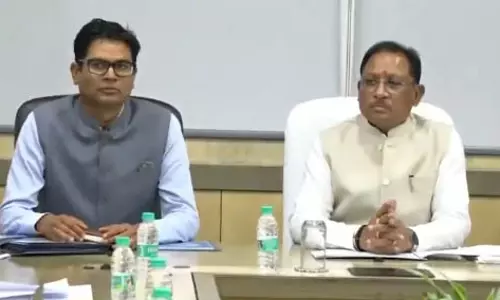CM विष्णुदेव साय ने वित्त विभाग की बैठक ली