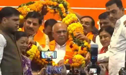 मेरे परिवार ने 100 साल तक कांग्रेस के खिलाफ झंडा उठाया है: BJP की कमान संभालने के बाद हेमंत खंडेलवाल मेरे परिवार ने 100 साल तक कांग्रेस के खिलाफ झंडा उठाया है: BJP की कमान संभालने के बाद हेमंत खंडेलवाल