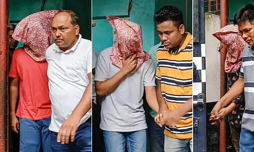 Kolkata छात्रा यौन उत्पीड़न मामला जांच विभाग को सौंपा गया Kolkata छात्रा यौन उत्पीड़न मामला जांच विभाग को सौंपा गया