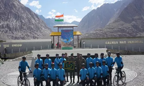 सेना ने शहीद बहादुरों को श्रद्धांजलि देने के लिए न्योमा से गलवान तक 312 किलोमीटर की साइकिल यात्रा की