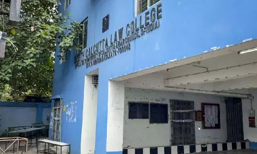 कस्बा गैंगरेप मामले में चुप्पी पर BJP युवा मोर्चा ने महिला आयोग प्रमुख की तलाश का नाटक किया
