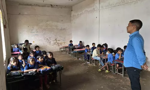 सपनादर प्राथमिक शाला को मिले तीन शिक्षक सपनादर प्राथमिक शाला को मिले तीन शिक्षक