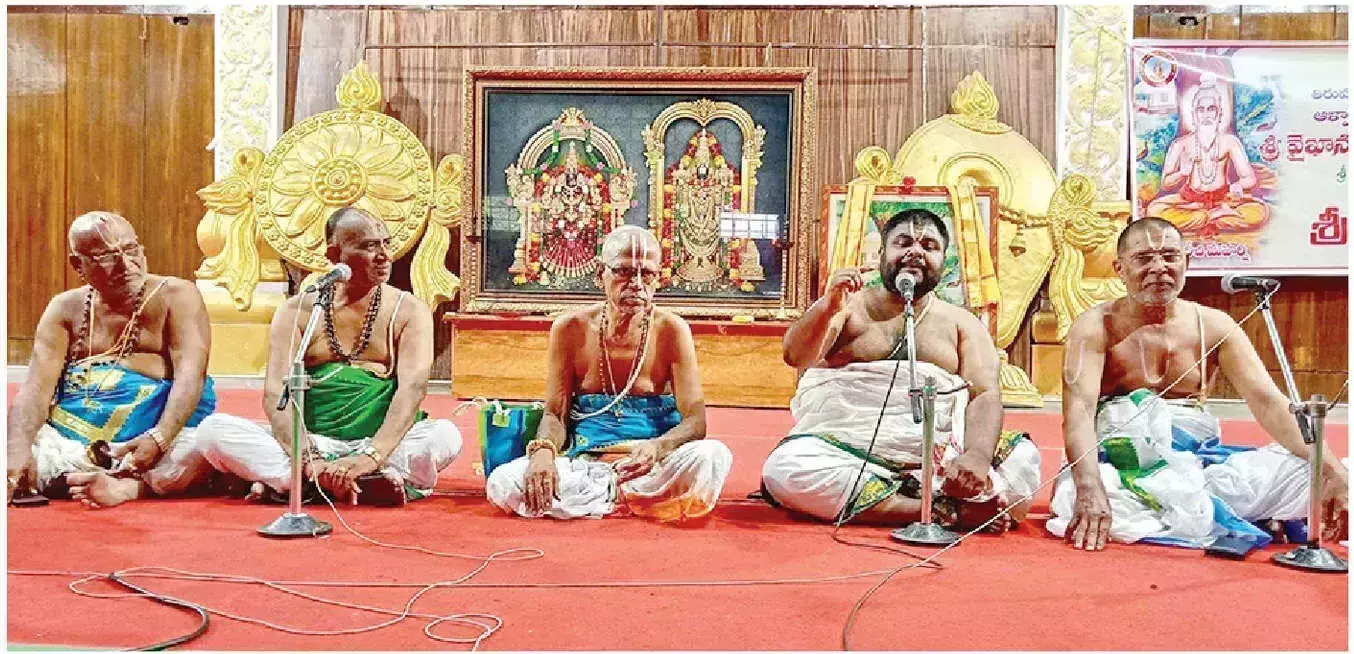 Andhra: मरीच महर्षि जयंती मनाई गई Andhra: मरीच महर्षि जयंती मनाई गई