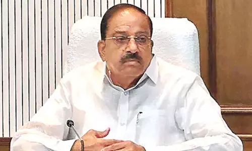 Telangana : मंत्री तुम्माला का केंद्रीय मंत्रियों को पत्र, रासायनिक खाद की आपूर्ति की जाए Telangana : मंत्री तुम्माला का केंद्रीय मंत्रियों को पत्र, रासायनिक खाद की आपूर्ति की जाए
