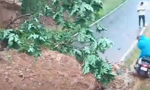 लगातार बारिश से Palampur और बैजनाथ में जनजीवन अस्त-व्यस्त लगातार बारिश से Palampur और बैजनाथ में जनजीवन अस्त-व्यस्त