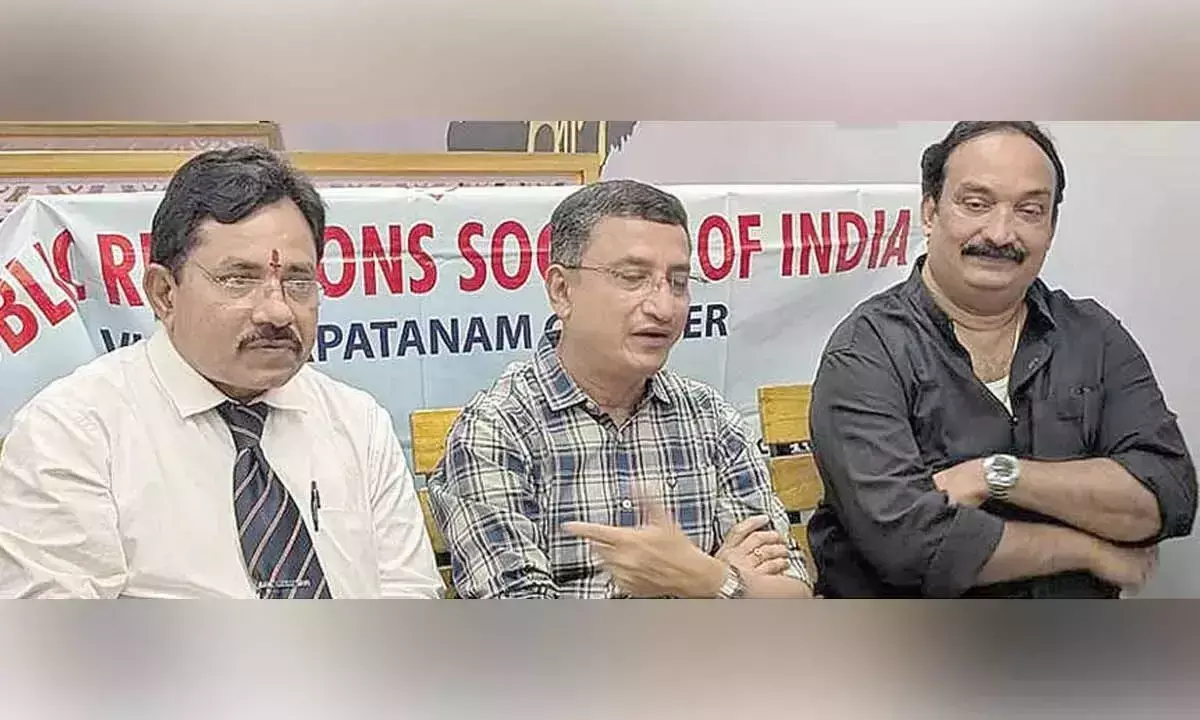 Andhra: विशेषज्ञों ने विद्युत क्षेत्र में उभरती प्रौद्योगिकियों पर प्रकाश डाला Andhra: विशेषज्ञों ने विद्युत क्षेत्र में उभरती प्रौद्योगिकियों पर प्रकाश डाला