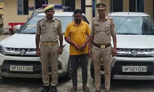 Bareilly: चोरी की गाड़ियां चला रहा रिकवरी एजेंट पुलिस के हत्थे चढ़ा Bareilly: चोरी की गाड़ियां चला रहा रिकवरी एजेंट पुलिस के हत्थे चढ़ा