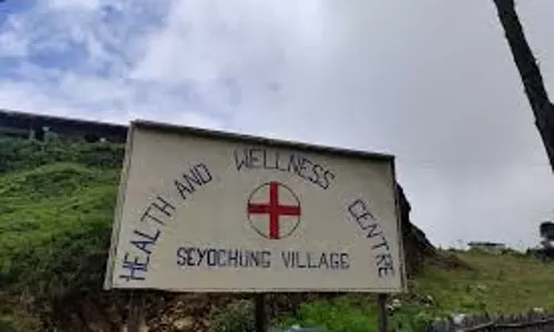 SVSU ने एच एंड डब्ल्यू सी सेयोचुंग को दवाइयां दान कीं SVSU ने एच एंड डब्ल्यू सी सेयोचुंग को दवाइयां दान कीं