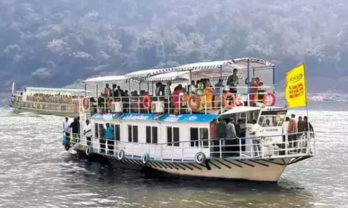 AP: देवीपटनम में गोदावरी नदी में बाढ़ का स्तर बढ़ने के कारण पापिकोंडालु बोट टूर स्थगित