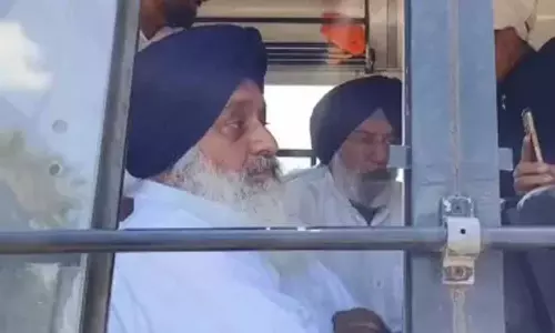 Mohali: सुखबीर सिंह बादल समेत कई हिरासत में
