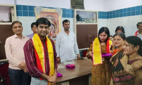 Behror: डॉक्टर्स डे और सीए डे पर अग्रवाल भवन में हुआ भव्य कार्यक्रम Behror: डॉक्टर्स डे और सीए डे पर अग्रवाल भवन में हुआ भव्य कार्यक्रम