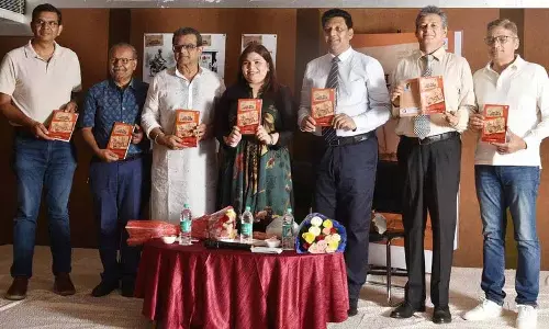 Hyderabad में “दास पैसे का पोस्टकार्ड” पुस्तक का विमोचन Hyderabad में “दास पैसे का पोस्टकार्ड” पुस्तक का विमोचन