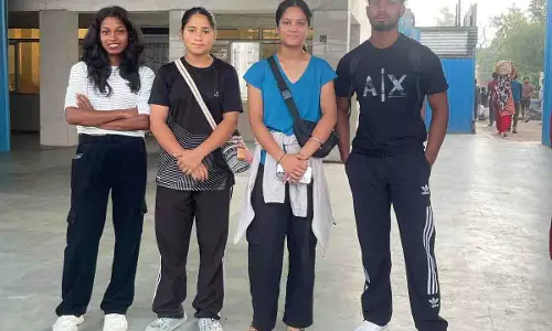 सलोनी, महक , शिवम एवं मीरा का चयन इंडियन रग्बी में हुआ सलोनी, महक , शिवम एवं मीरा का चयन इंडियन रग्बी में हुआ