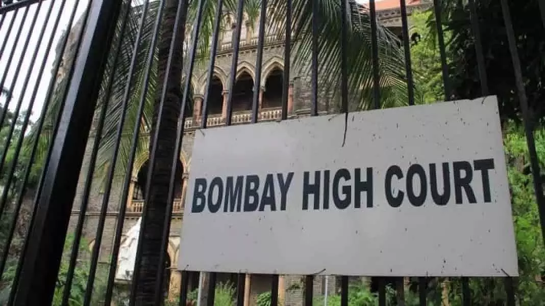 Bombay HC ने जिमी बॉय बिल्डिंग के निवासियों की याचिका खारिज की, तथ्यों को छिपाने के लिए 5 लाख का जुर्माना लगाया Bombay HC ने जिमी बॉय बिल्डिंग के निवासियों की याचिका खारिज की, तथ्यों को छिपाने के लिए 5 लाख का जुर्माना लगाया