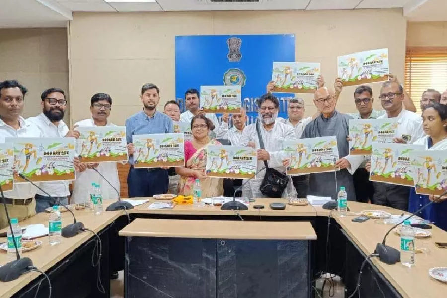 Alipurduar जिला प्रशासन ने वर्षा पर्यटन को बढ़ावा देने के लिए उत्सव और मैराथन की योजना बनाई Alipurduar जिला प्रशासन ने वर्षा पर्यटन को बढ़ावा देने के लिए उत्सव और मैराथन की योजना बनाई