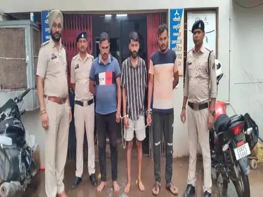 लेखापाल से लूट, फर्जी क्राइम ब्रांच अफसर गिरफ्तार लेखापाल से लूट, फर्जी क्राइम ब्रांच अफसर गिरफ्तार