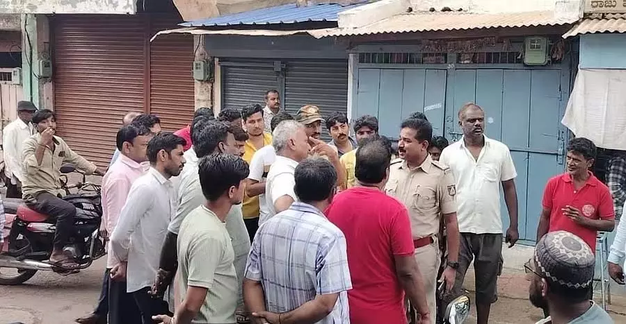 Karnataka : रामदुर्गा कस्बे में चोरी की घटनाएं बढ़ी Karnataka : रामदुर्गा कस्बे में चोरी की घटनाएं बढ़ी