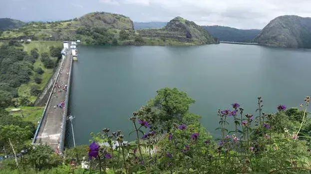 Kerala: इडुक्की में जारी हुआ ब्लू अलर्ट, बांधों का जलस्तर बढ़ा Kerala: इडुक्की में जारी हुआ ब्लू अलर्ट, बांधों का जलस्तर बढ़ा