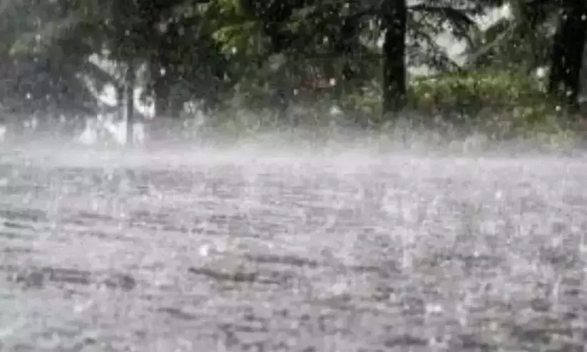 Kerala : इंचामुडी में बारिश से लोगों का जीना मुश्किल Kerala : इंचामुडी में बारिश से लोगों का जीना मुश्किल