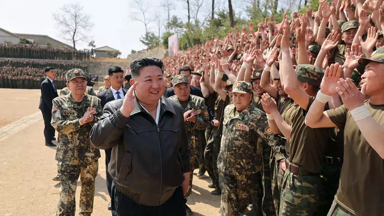 North Korea रूस में 30,000 सैनिक भेजेगा North Korea रूस में 30,000 सैनिक भेजेगा