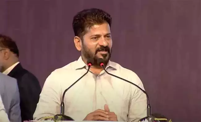 निवेश आकर्षित करने में तेलंगाना सबसे आगे: CM निवेश आकर्षित करने में तेलंगाना सबसे आगे: CM