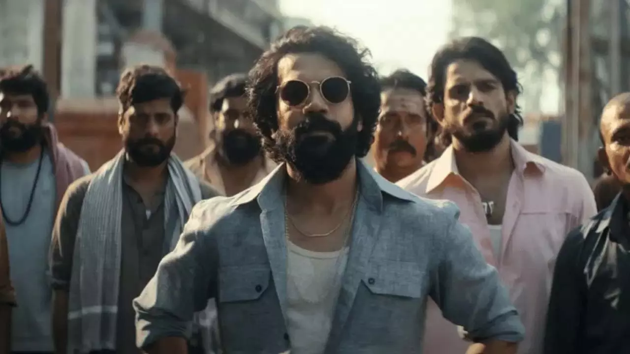 Malik : यूट्यूब नंबर 1 बनने पर राजकुमार राव ने दी प्रतिक्रिया Malik : यूट्यूब नंबर 1 बनने पर राजकुमार राव ने दी प्रतिक्रिया